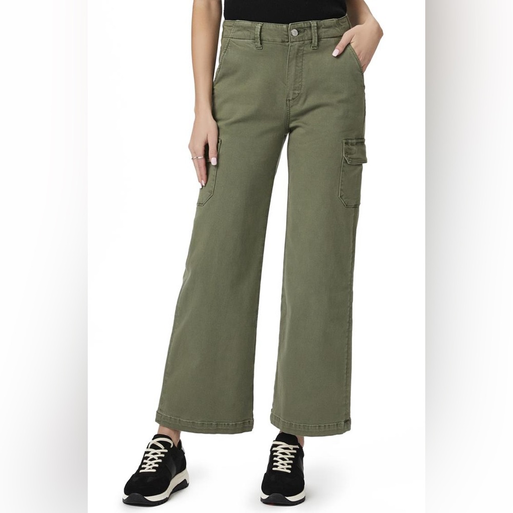 Paige Carly Cargo Pant size 27 New with tags.